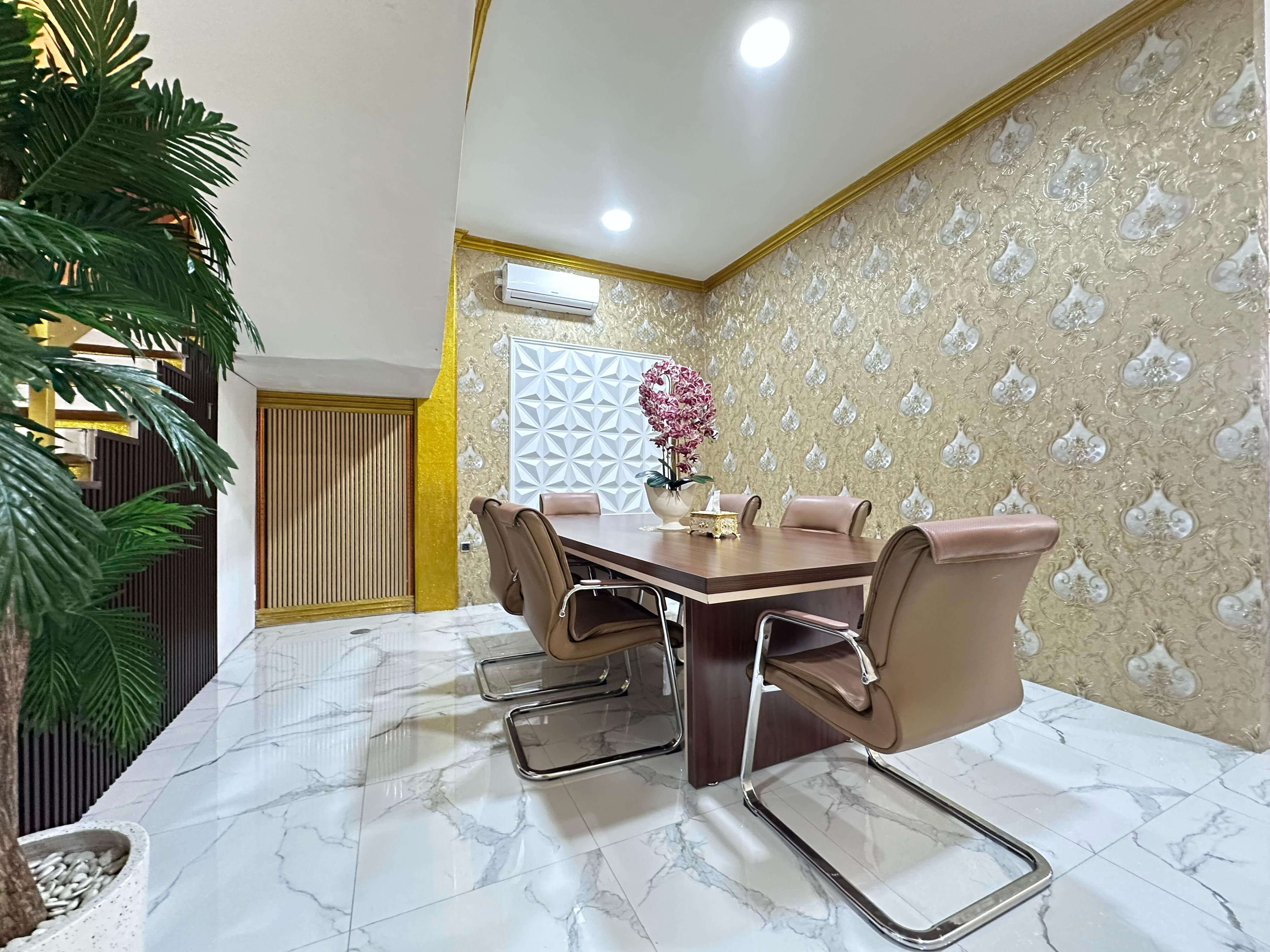 Gedung kantor hukum Maikel Law Firms – tampilan eksterior